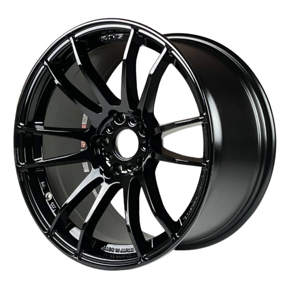 Gram Lights 57XR Gloss Black 18x9.5 5x114.3 38mm Offset