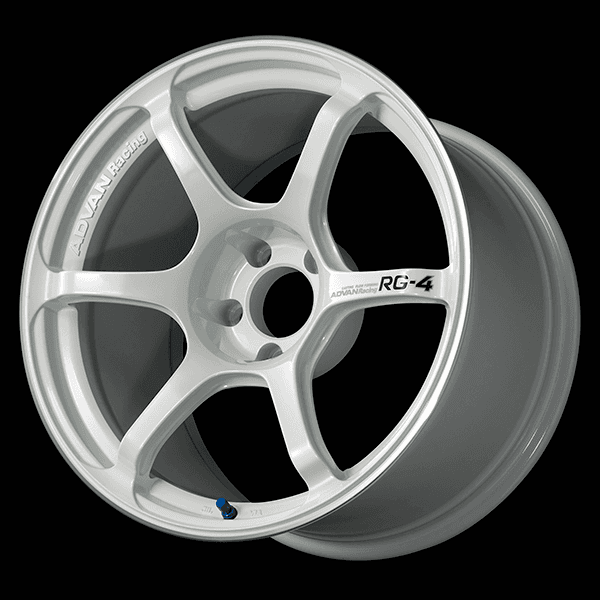 Advan Racing Advan RG-4 Racing Metallic White 18x9 5x114.3 35mm Offset