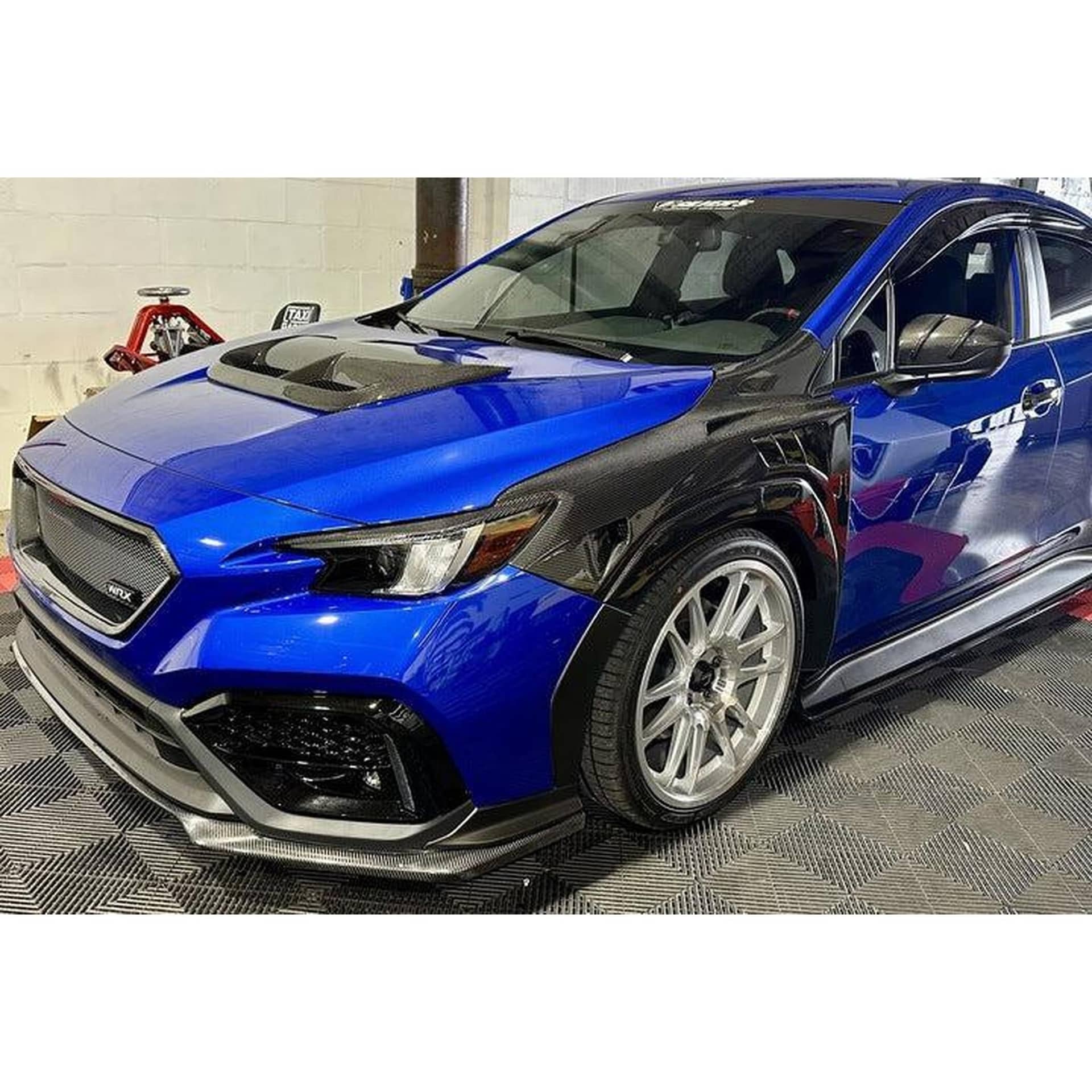 Noble Performance LX Dry Carbon Fiber Vented Fenders