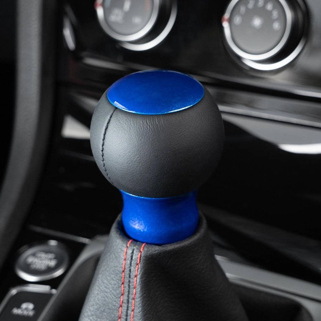 Billetworkz Fusion Weighted Shift Knob 6-Speed Leather Candy Blue WRX 15-26 / STI 04-21 | BW-KNB-SUB6-VEL6-CBLU-FUL